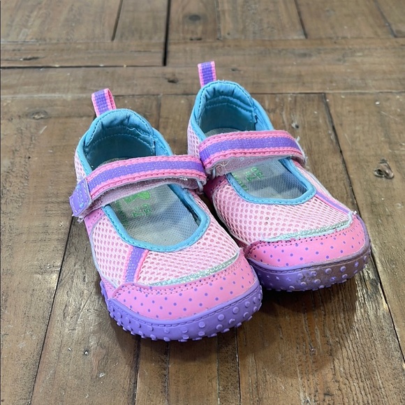 Tsukihoshi Laguna water friendly Mary Jane sneakers - Picture 1 of 11